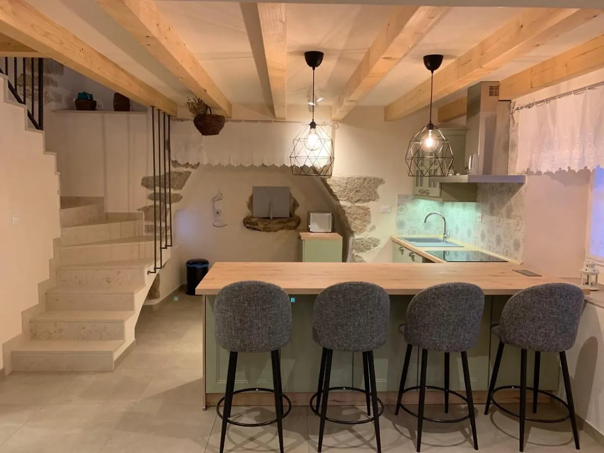 Apartment Holiday Home Ana Cres