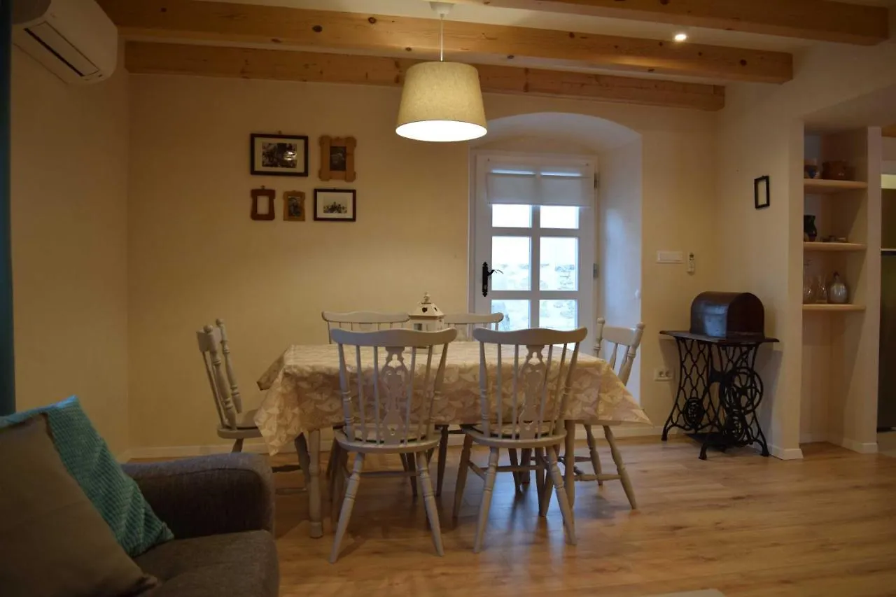 Holiday Home Ana Cres Croatia