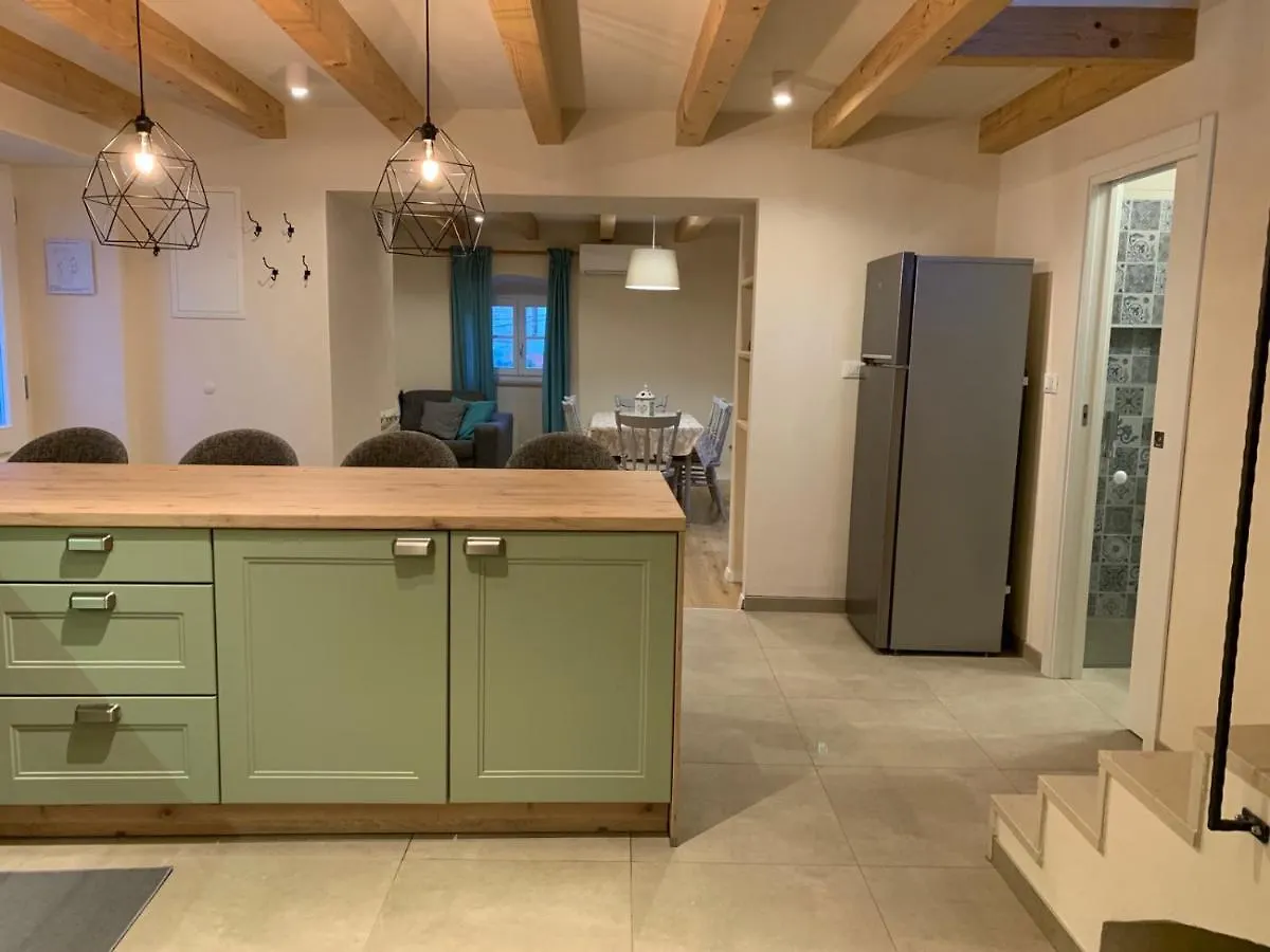 Holiday Home Ana Cres Croatia