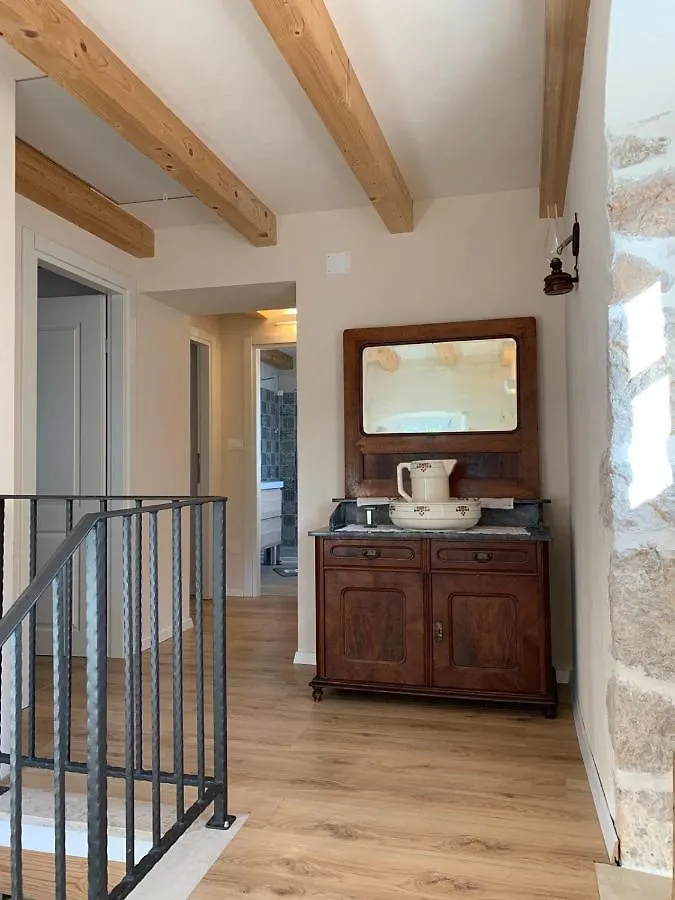 Apartment Holiday Home Ana Cres